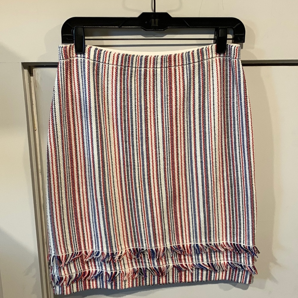 Boss skirt - elastic waist